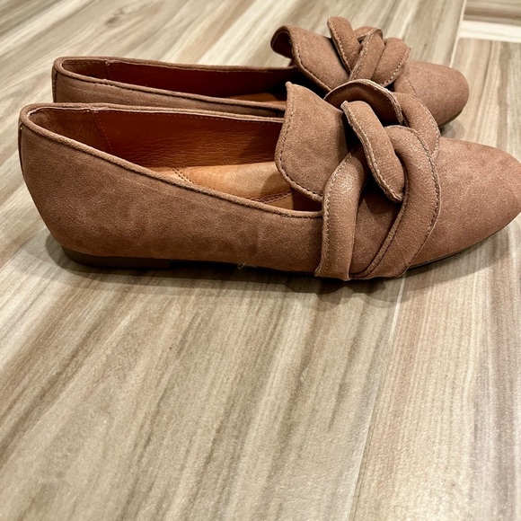 Kenneth Cole - Picture 2 of 4